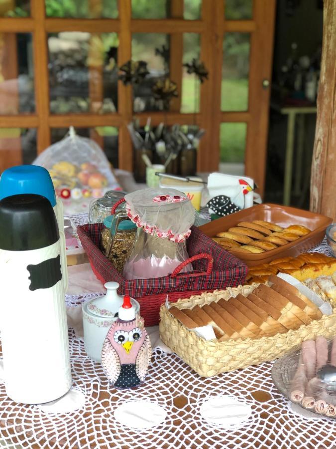 Pousada Camping E Restaurante Vila Dos Arcanjos Бокайна-ди-Минас Экстерьер фото